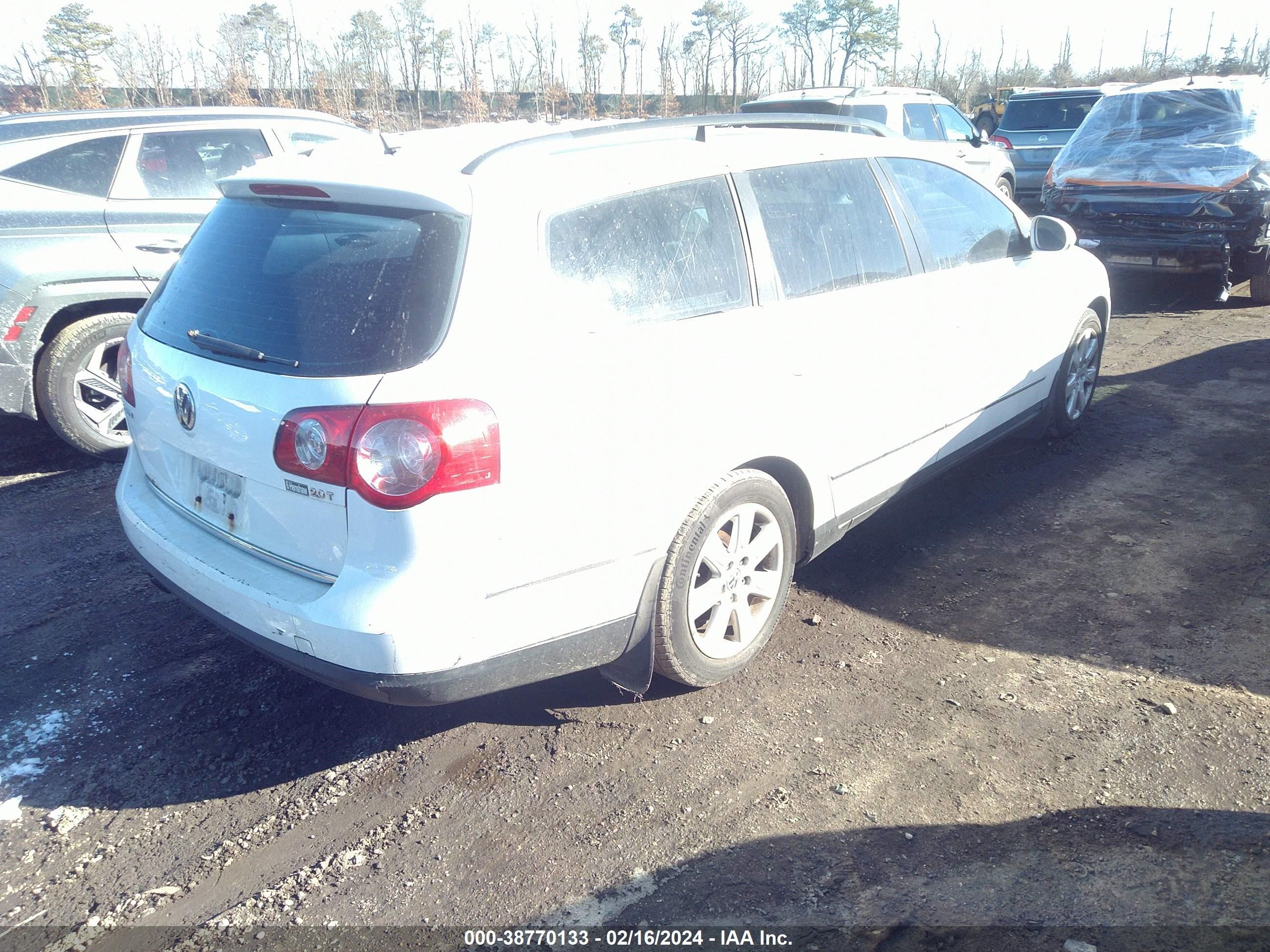 Photo 3 VIN: WVWLK73C17E063742 - VOLKSWAGEN PASSAT 