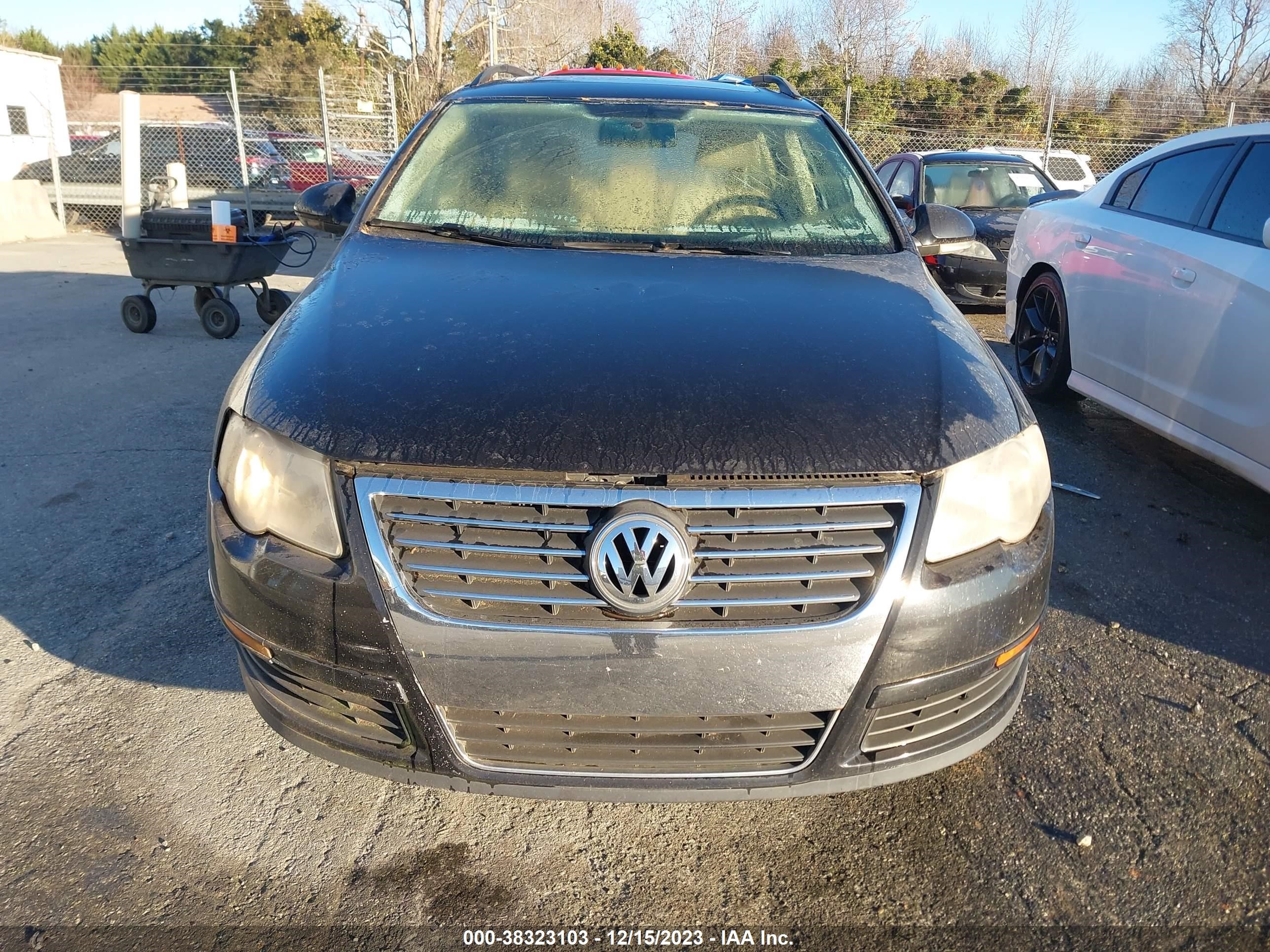 Photo 5 VIN: WVWLK73C38E165626 - VOLKSWAGEN PASSAT 