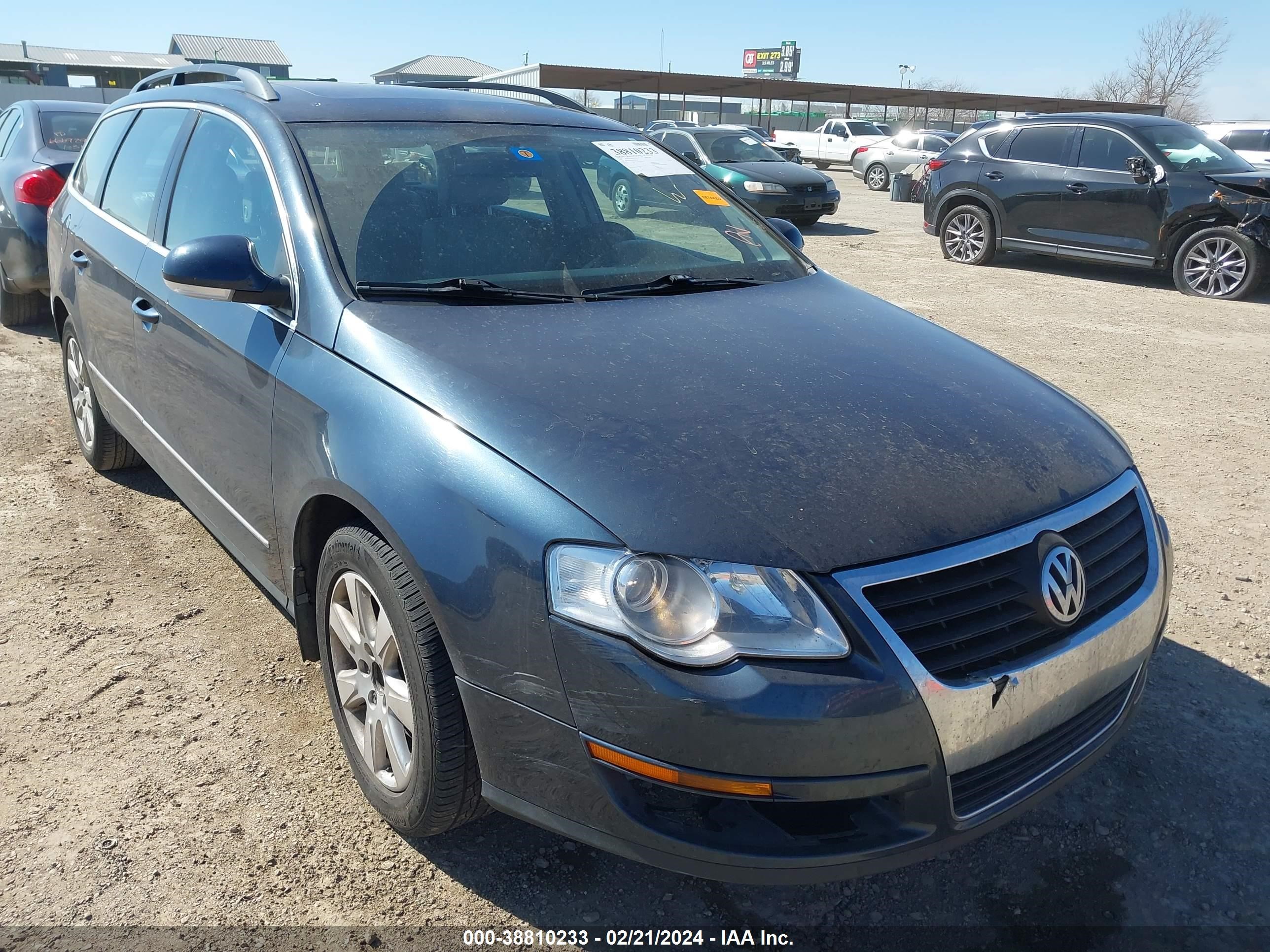 Photo 0 VIN: WVWLK73C47E001266 - VOLKSWAGEN PASSAT 