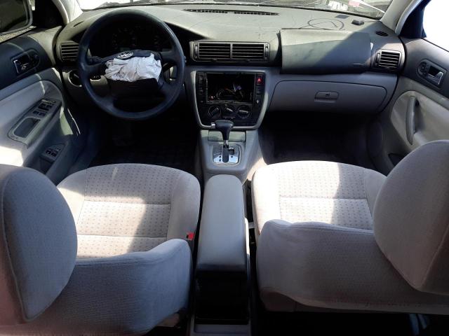 Photo 7 VIN: WVWMA23B6YP358925 - VOLKSWAGEN PASSAT GLS 