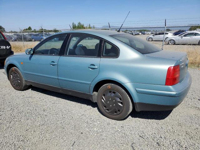 Photo 1 VIN: WVWMA63B0XE052109 - VOLKSWAGEN PASSAT 