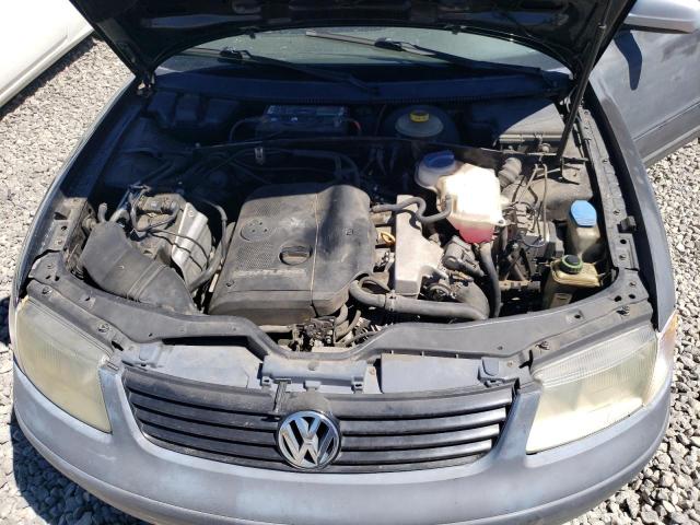 Photo 10 VIN: WVWMA63B3WE347591 - VOLKSWAGEN PASSAT GLS 