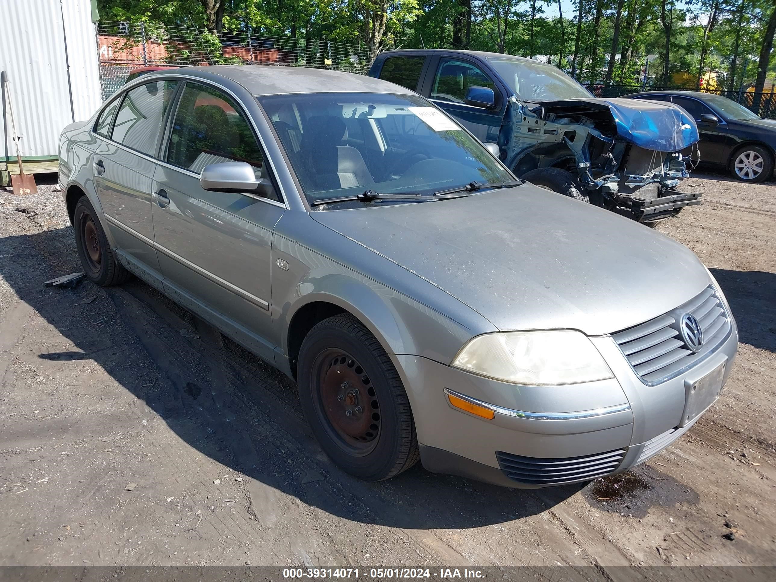 Photo 0 VIN: WVWMD63B83P051506 - VOLKSWAGEN PASSAT GL 