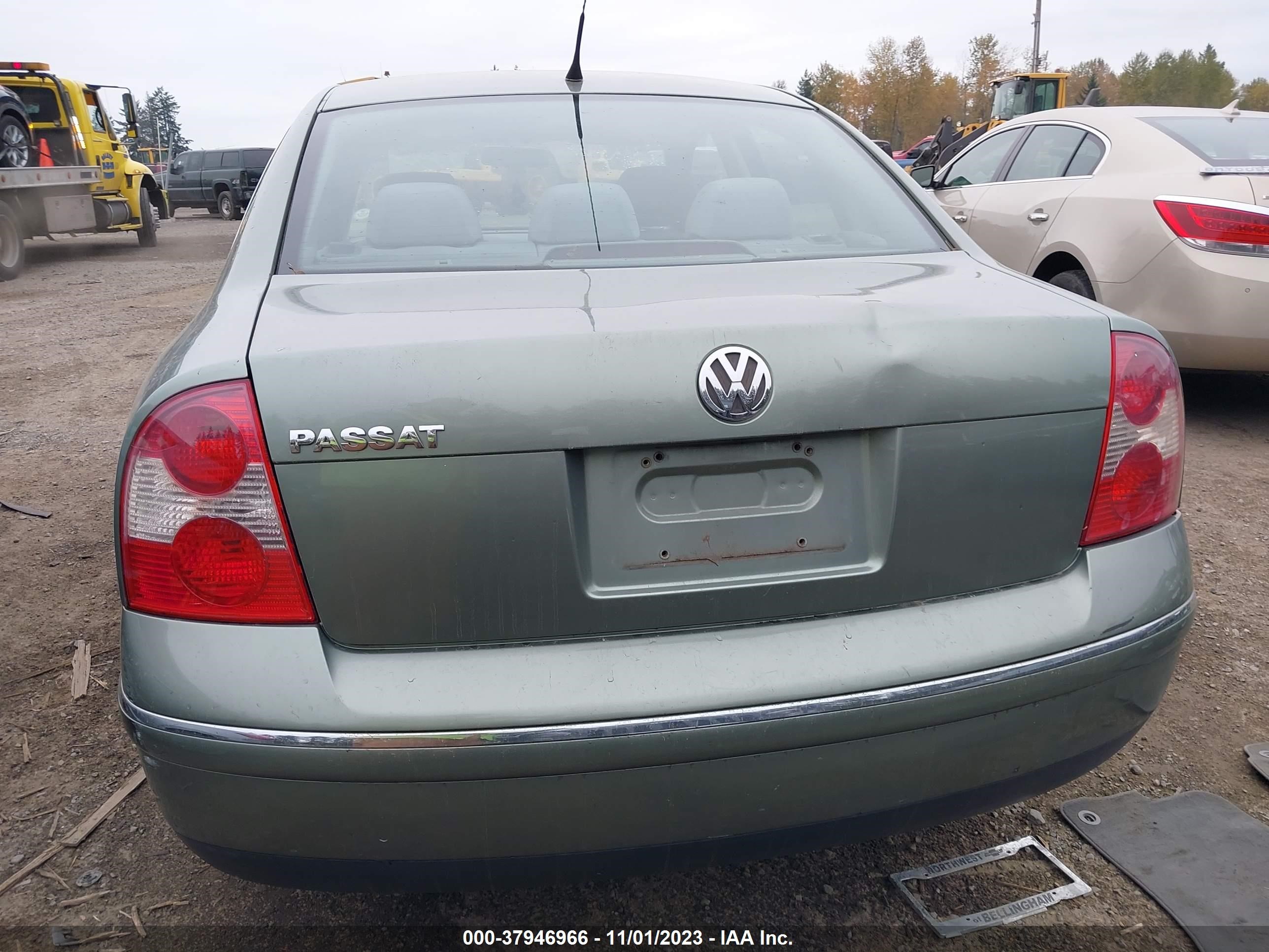 Photo 15 VIN: WVWMD63BX4E087615 - VOLKSWAGEN PASSAT 