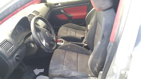 Photo 10 VIN: WVWME11K88W227311 - VOLKSWAGEN GOLF 