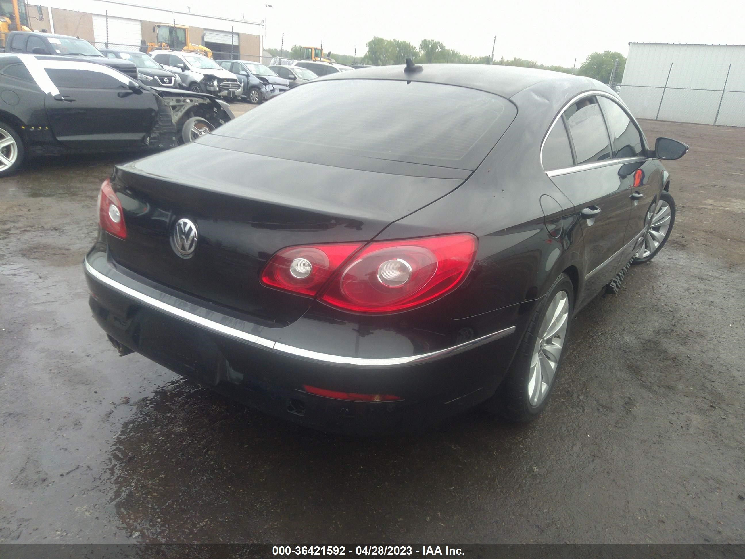 Photo 3 VIN: WVWML73C89E568780 - VOLKSWAGEN PASSAT 