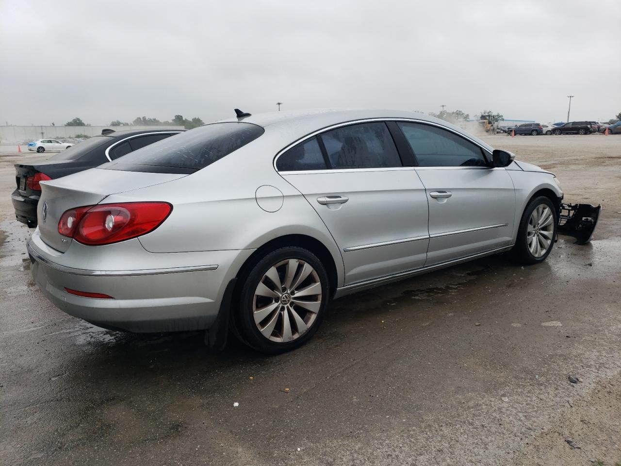 Photo 2 VIN: WVWML7AN1AE514648 - VOLKSWAGEN PASSAT 