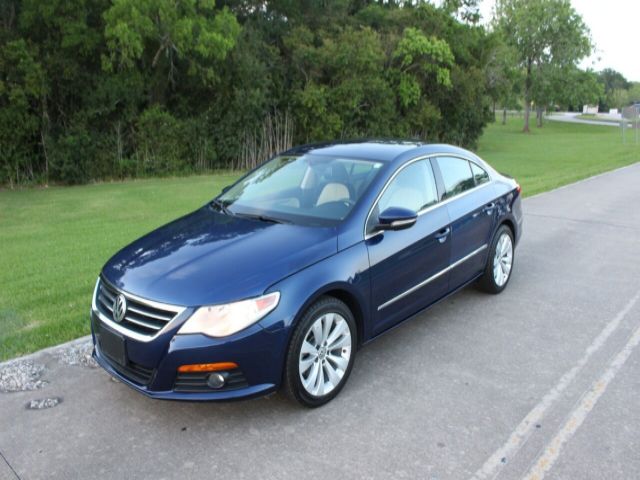 Photo 1 VIN: WVWMP7AN2AE553804 - VOLKSWAGEN CC 