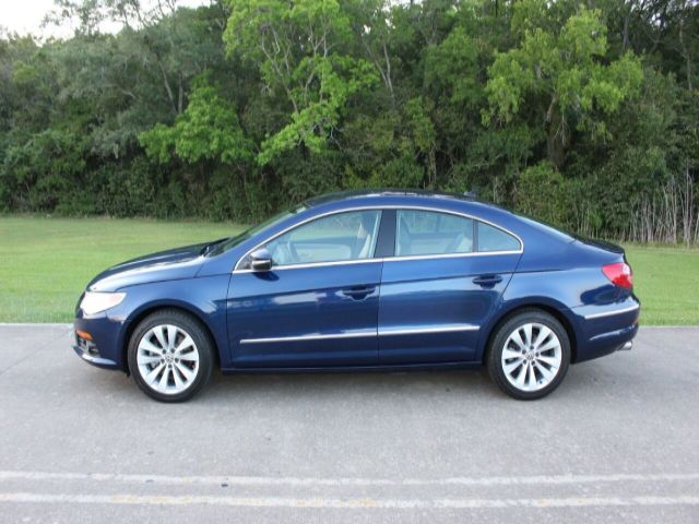 Photo 4 VIN: WVWMP7AN2AE553804 - VOLKSWAGEN CC 