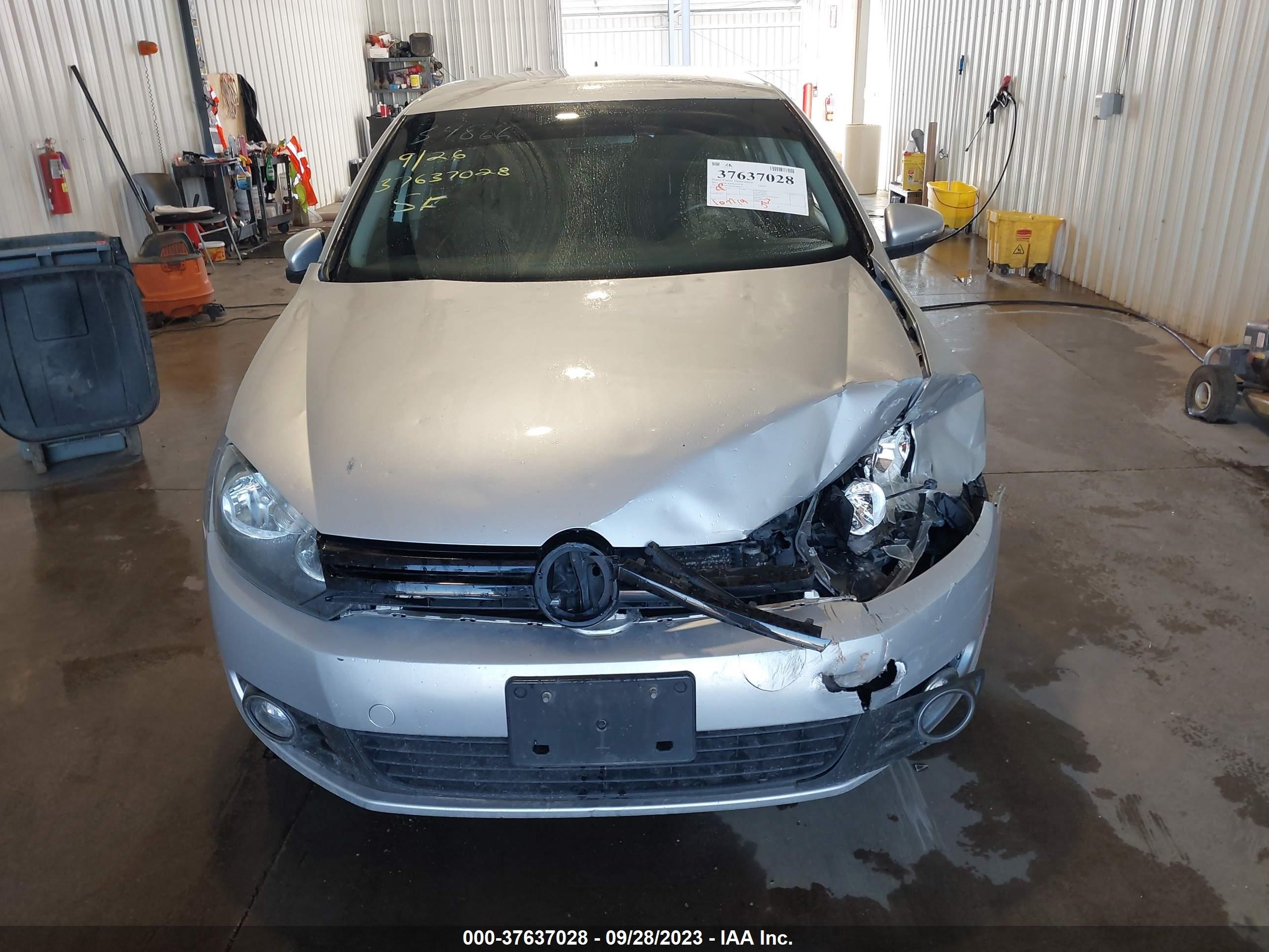 Photo 11 VIN: WVWNM7AJ6DW049054 - VOLKSWAGEN GOLF 