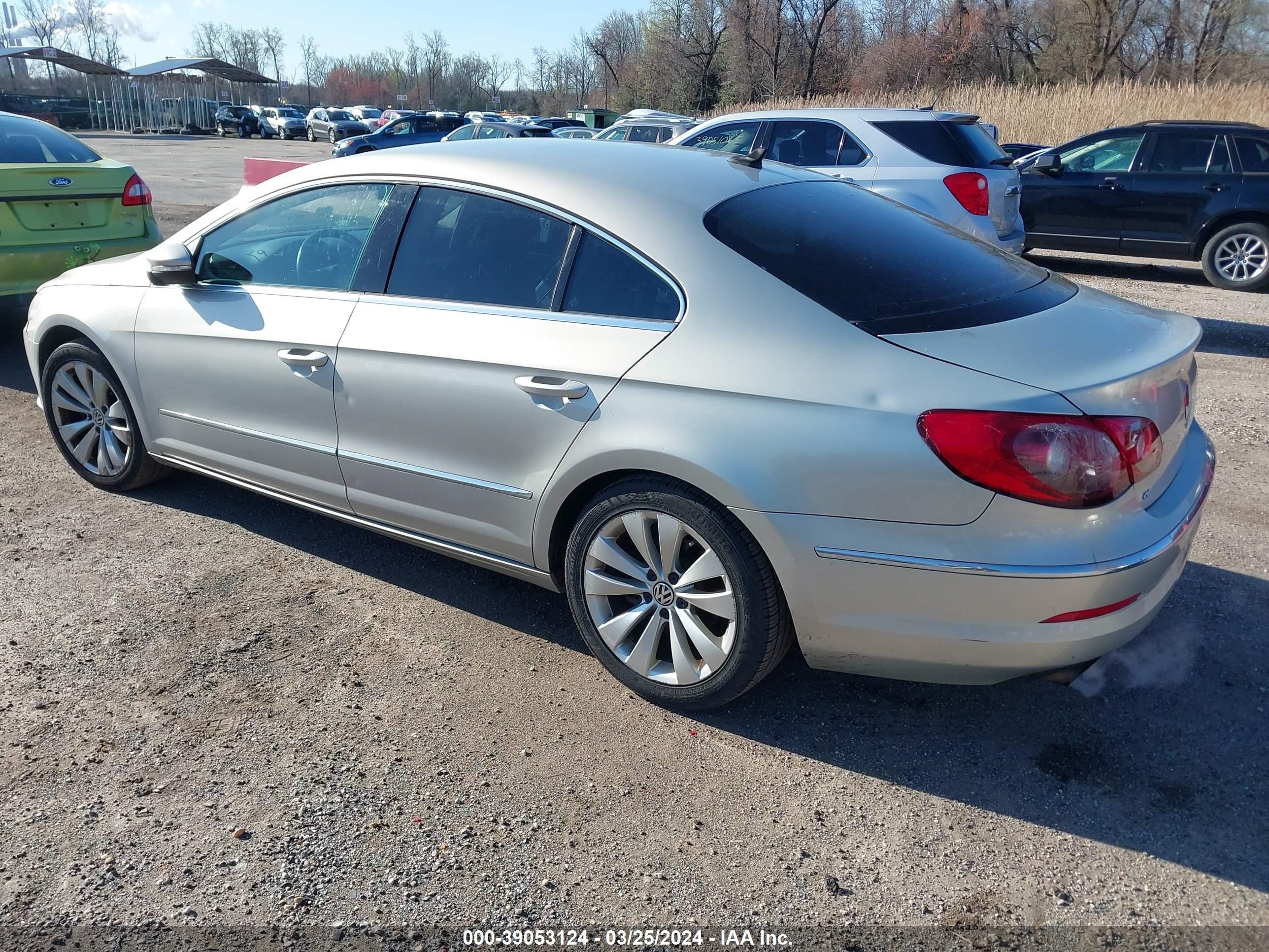 Photo 2 VIN: WVWNP7AN1BE728100 - VOLKSWAGEN PASSAT 