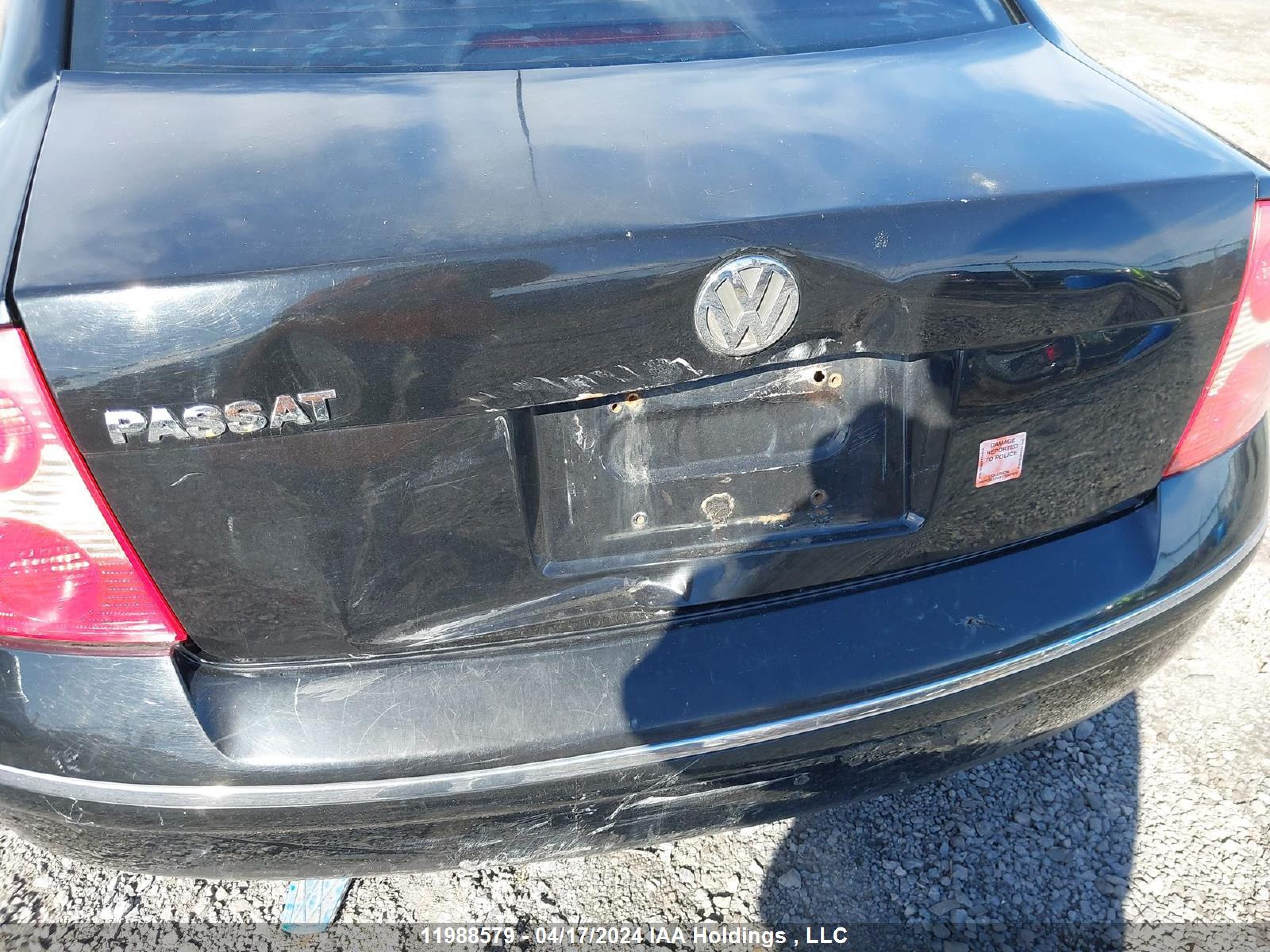 Photo 5 VIN: WVWPD23B03P056172 - VOLKSWAGEN PASSAT 