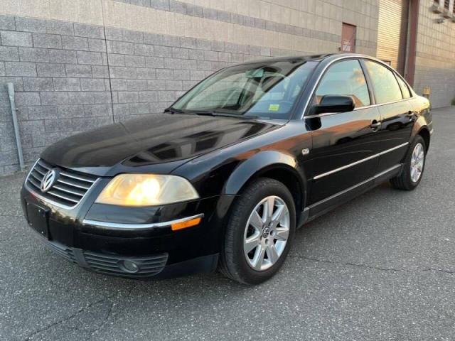 Photo 1 VIN: WVWPD63B03P253883 - VOLKSWAGEN PASSAT GLS 