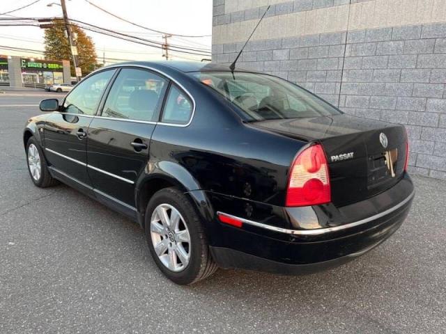 Photo 2 VIN: WVWPD63B03P253883 - VOLKSWAGEN PASSAT GLS 