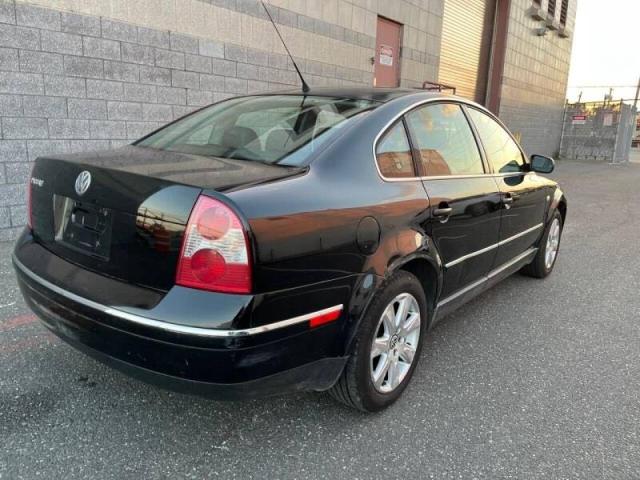 Photo 3 VIN: WVWPD63B03P253883 - VOLKSWAGEN PASSAT GLS 