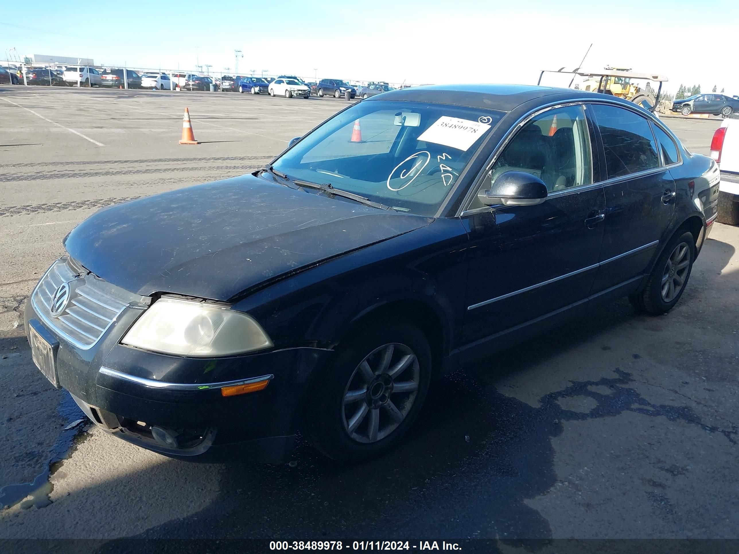 Photo 1 VIN: WVWPD63B14P250928 - VOLKSWAGEN PASSAT 