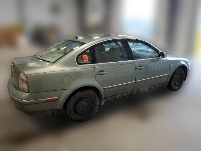 Photo 2 VIN: WVWPD63B22P117379 - VOLKSWAGEN PASSAT 