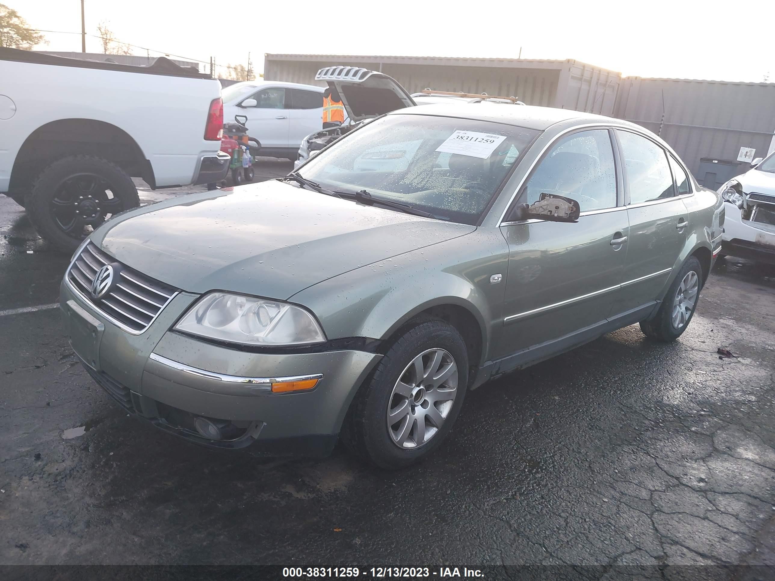 Photo 1 VIN: WVWPD63B33P045500 - VOLKSWAGEN PASSAT 