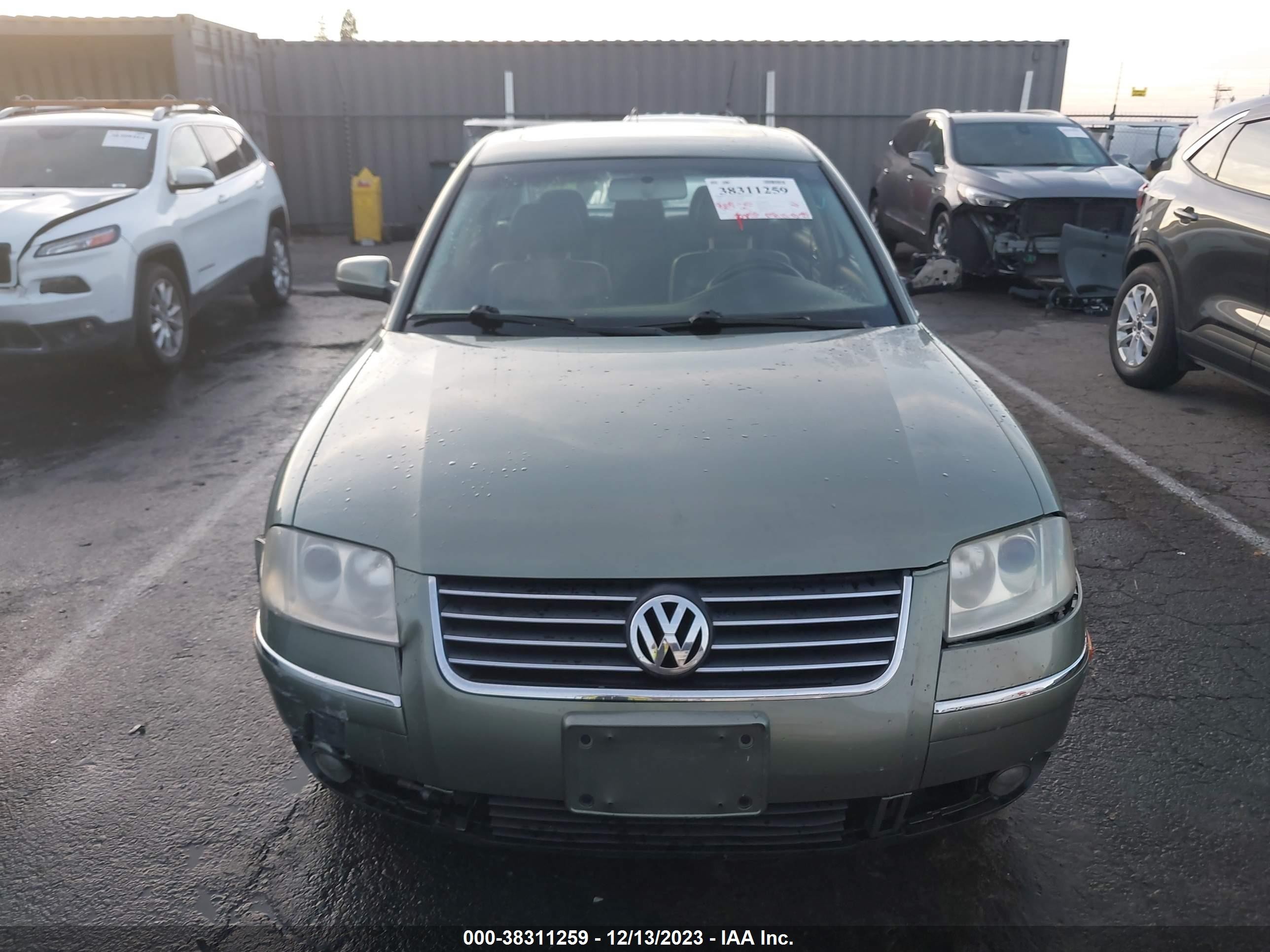 Photo 11 VIN: WVWPD63B33P045500 - VOLKSWAGEN PASSAT 