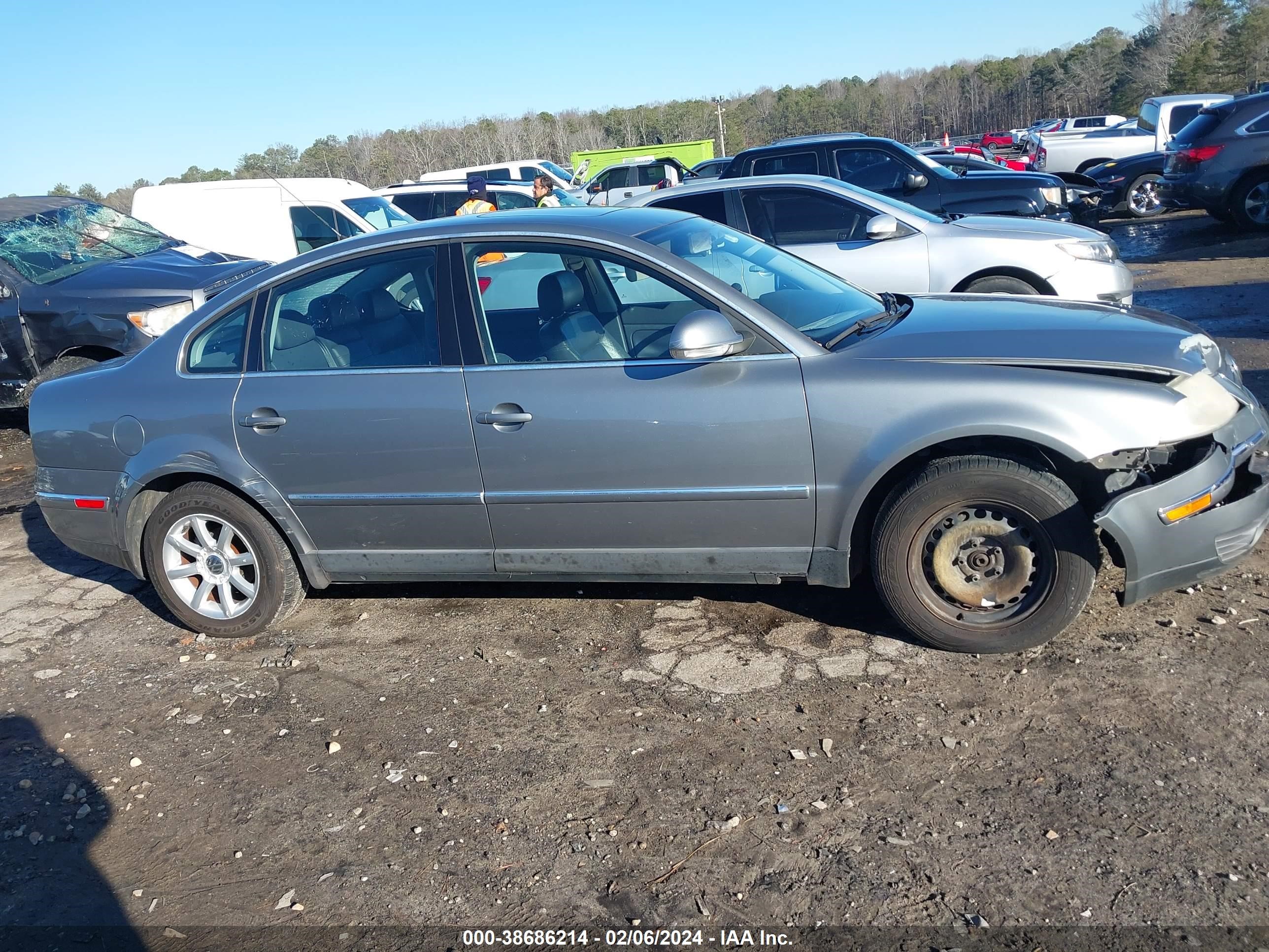 Photo 12 VIN: WVWPD63B34E228344 - VOLKSWAGEN PASSAT 