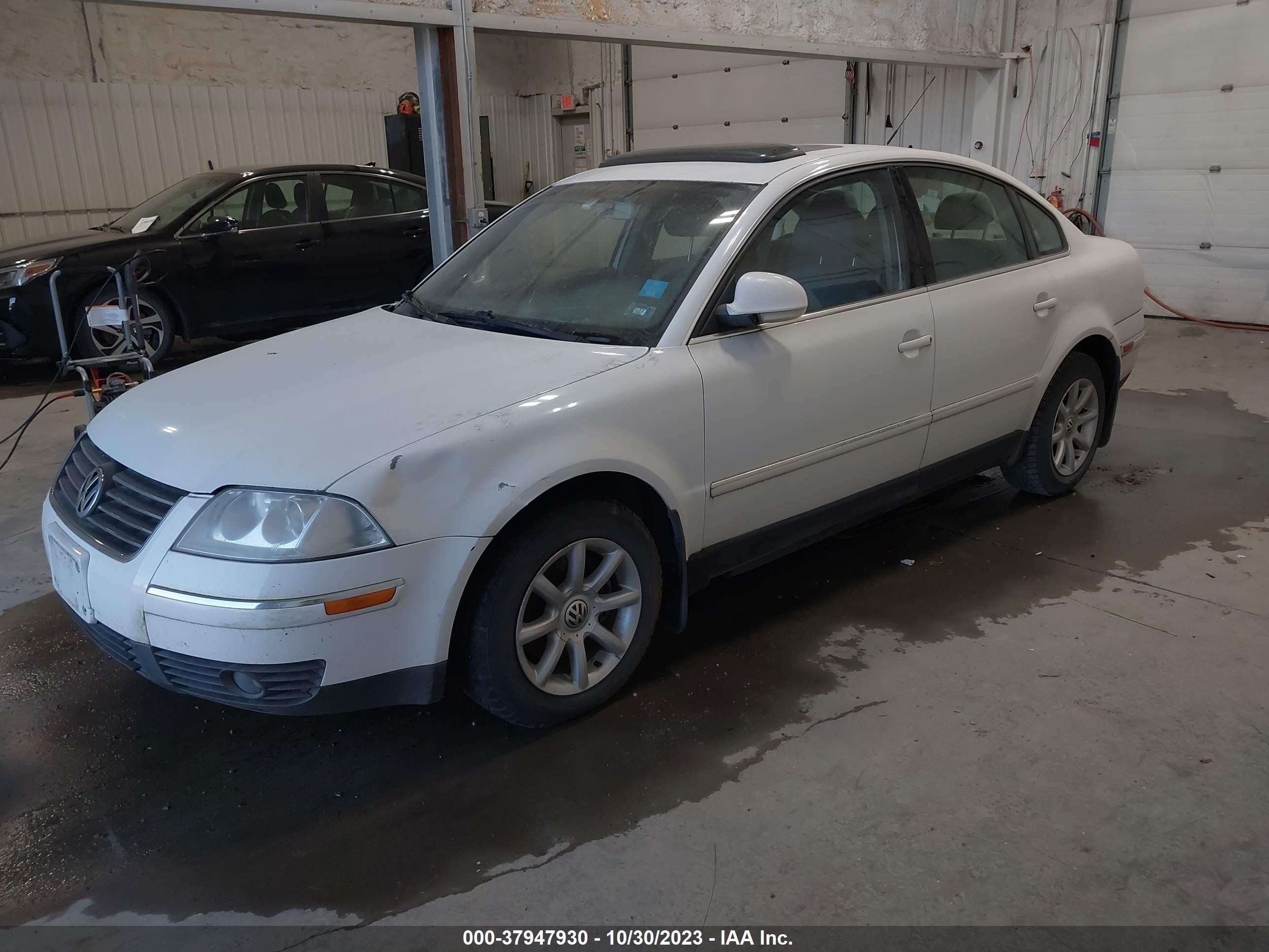 Photo 1 VIN: WVWPD63B34E348466 - VOLKSWAGEN PASSAT 