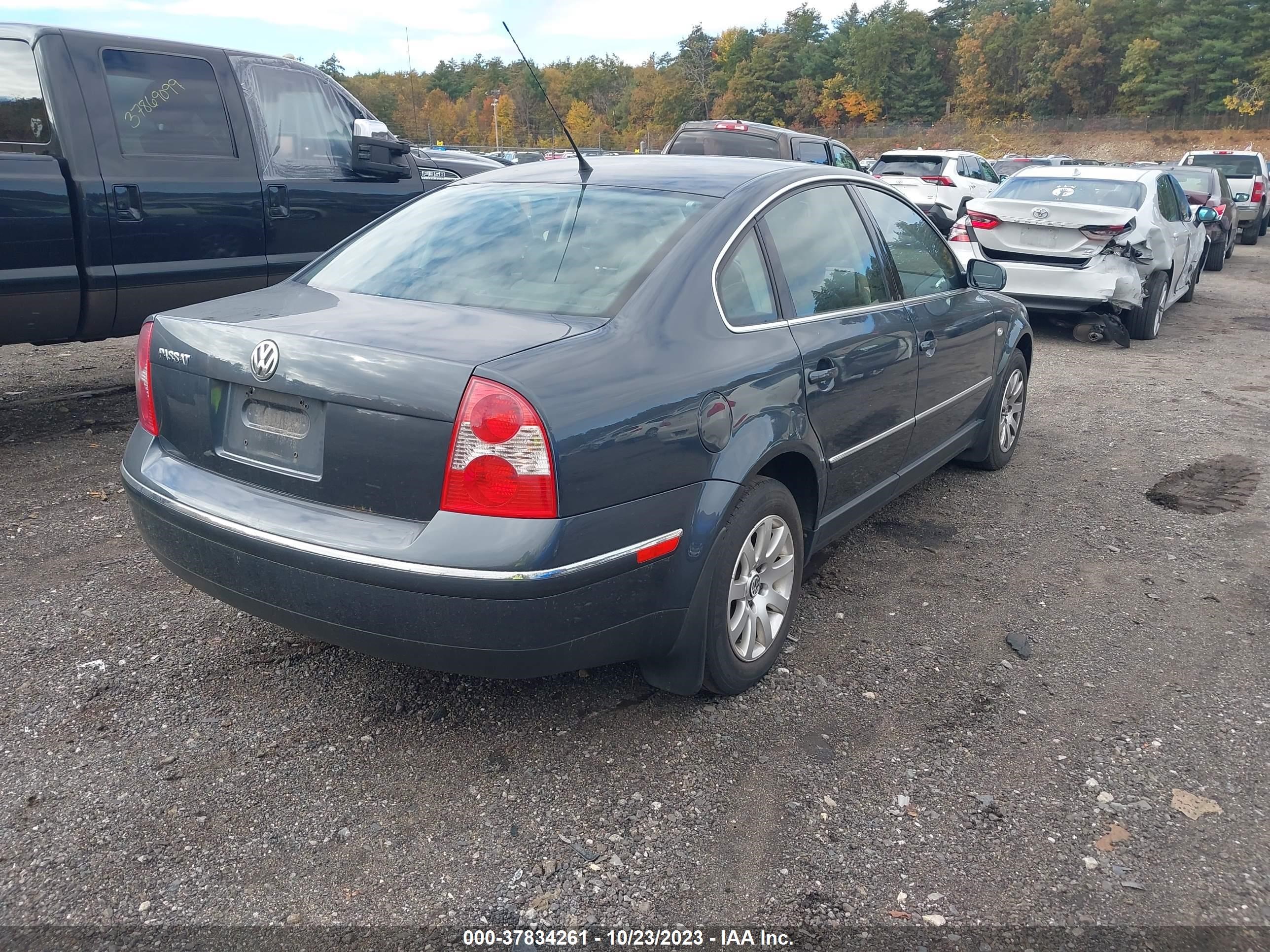 Photo 3 VIN: WVWPD63B53P245360 - VOLKSWAGEN PASSAT 