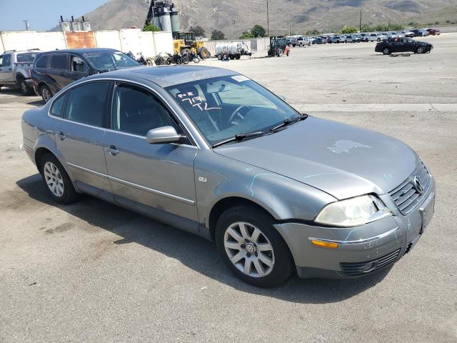 Photo 3 VIN: WVWPD63BX3P342926 - VOLKSWAGEN PASSAT 