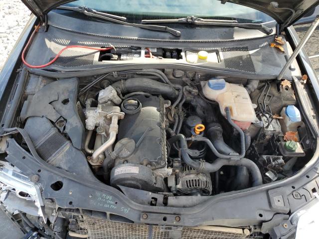 Photo 10 VIN: WVWPE63BX4P256692 - VOLKSWAGEN PASSAT 