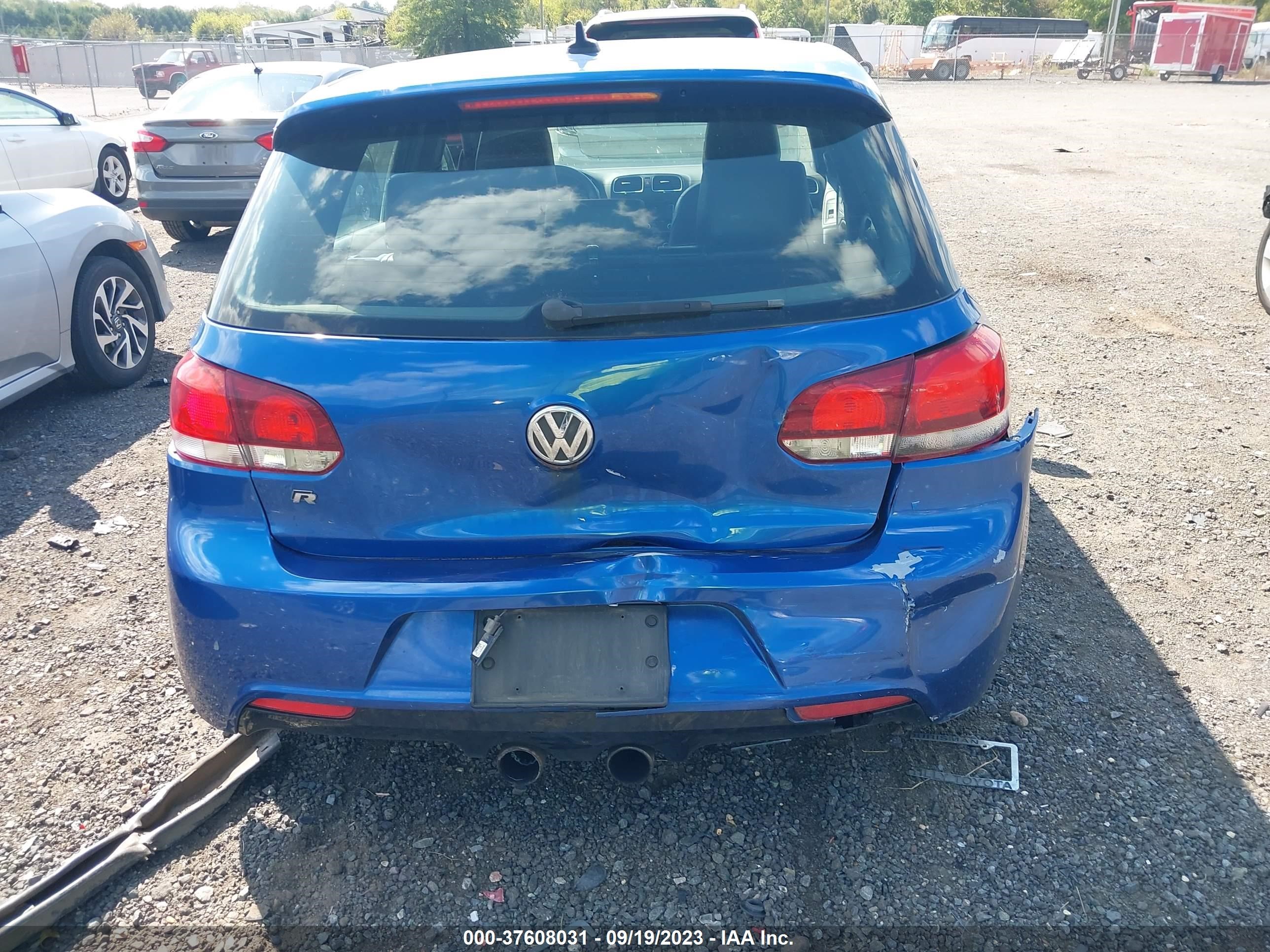 Photo 15 VIN: WVWPF7AJ6CW269831 - VOLKSWAGEN GOLF 