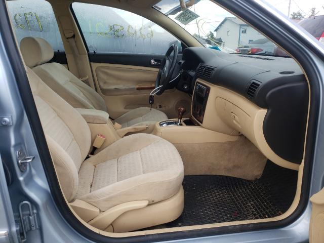 Photo 4 VIN: WVWPH63B01P142400 - VOLKSWAGEN PASSAT 