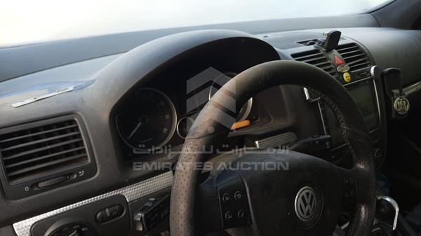 Photo 9 VIN: WVWPM51K07W129072 - VOLKSWAGEN R32 