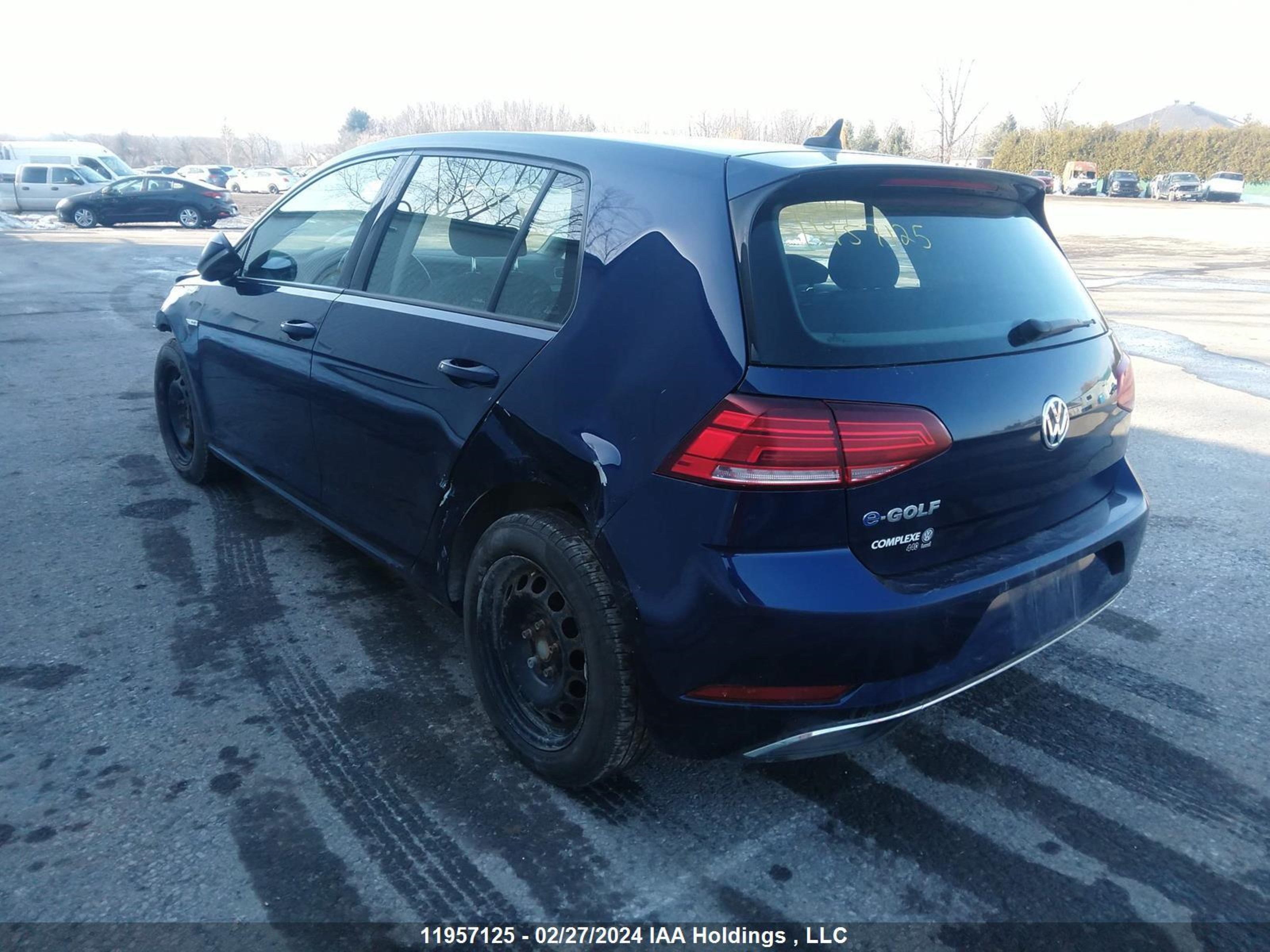 Photo 2 VIN: WVWPR7AU5KW909155 - VOLKSWAGEN E-GOLF 