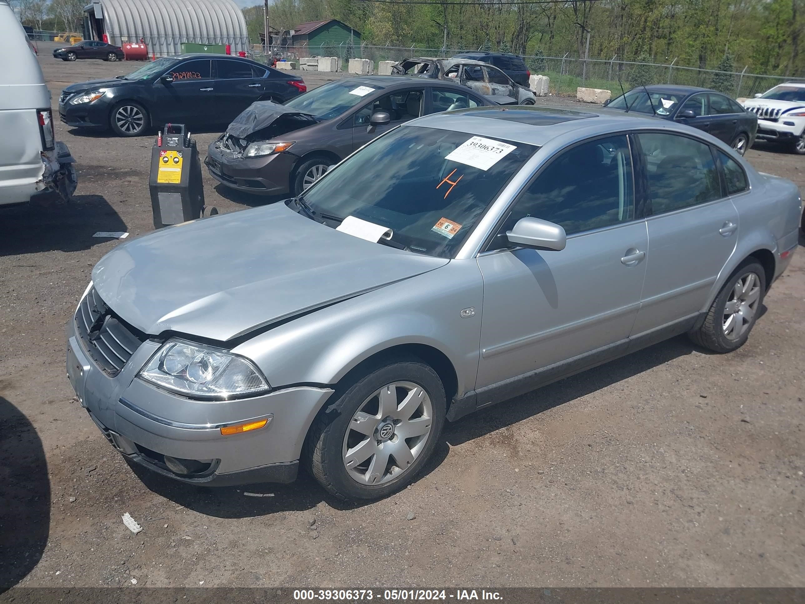 Photo 1 VIN: WVWRH63B62P442615 - VOLKSWAGEN PASSAT 