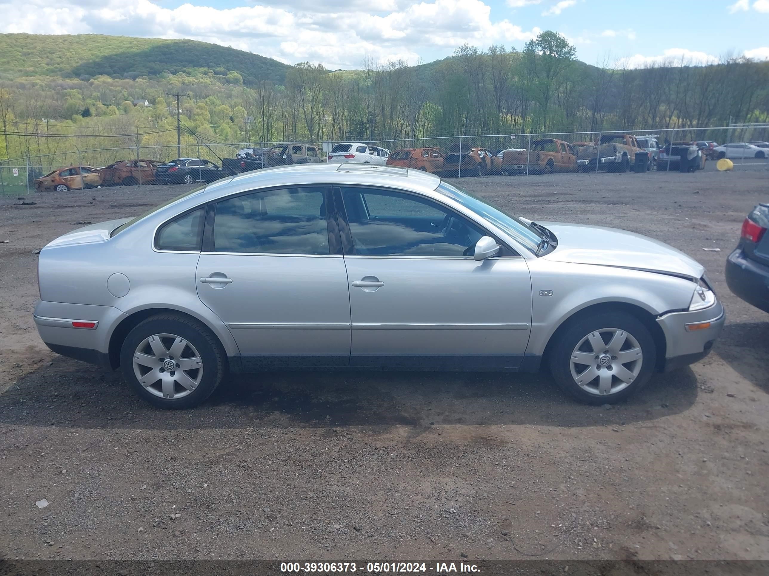 Photo 12 VIN: WVWRH63B62P442615 - VOLKSWAGEN PASSAT 