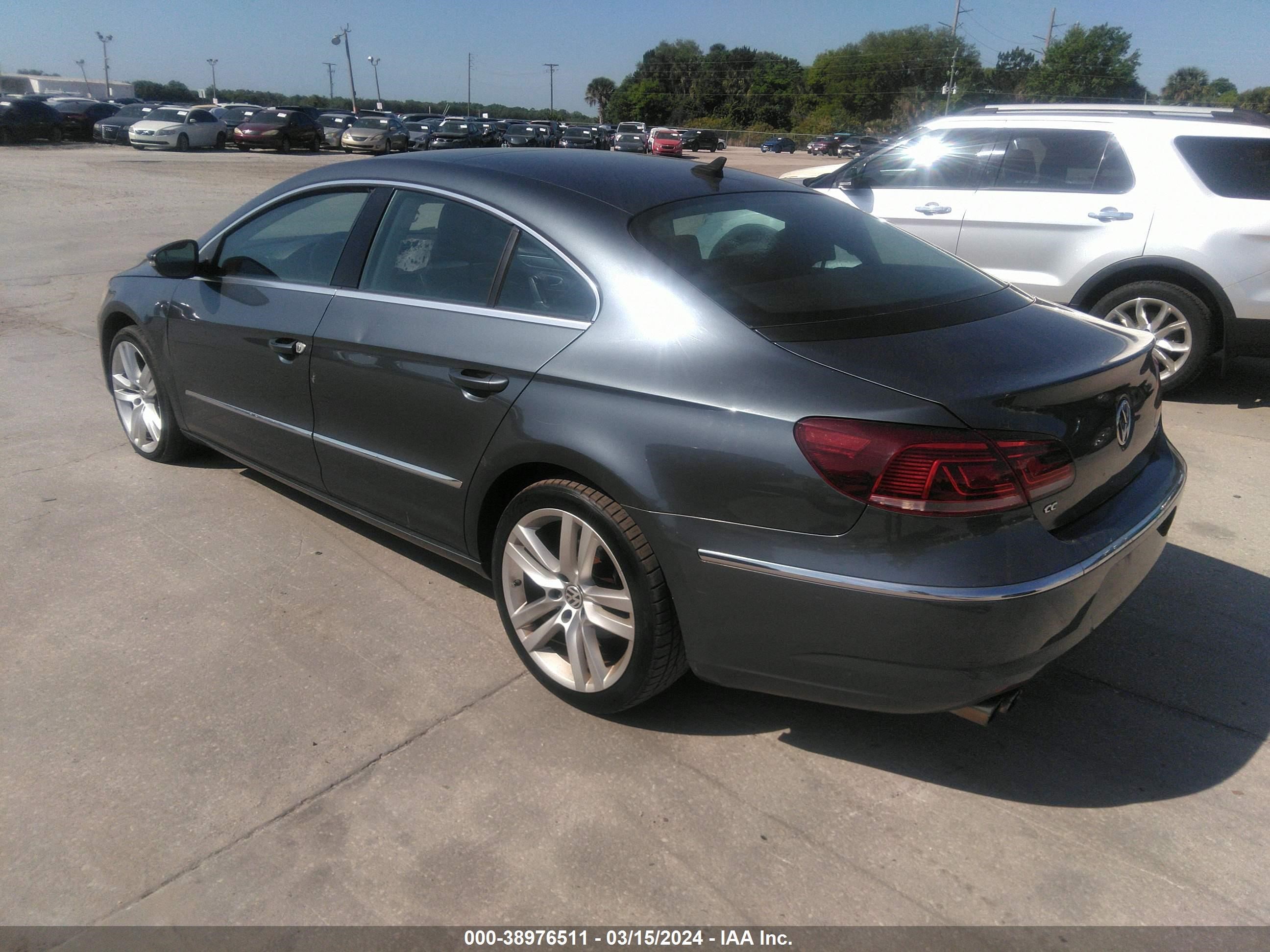 Photo 2 VIN: WVWRN7AN9DE506852 - VOLKSWAGEN PASSAT 