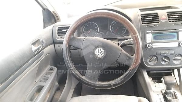 Photo 13 VIN: WVWRU11KX8M032055 - VOLKSWAGEN JETTA 