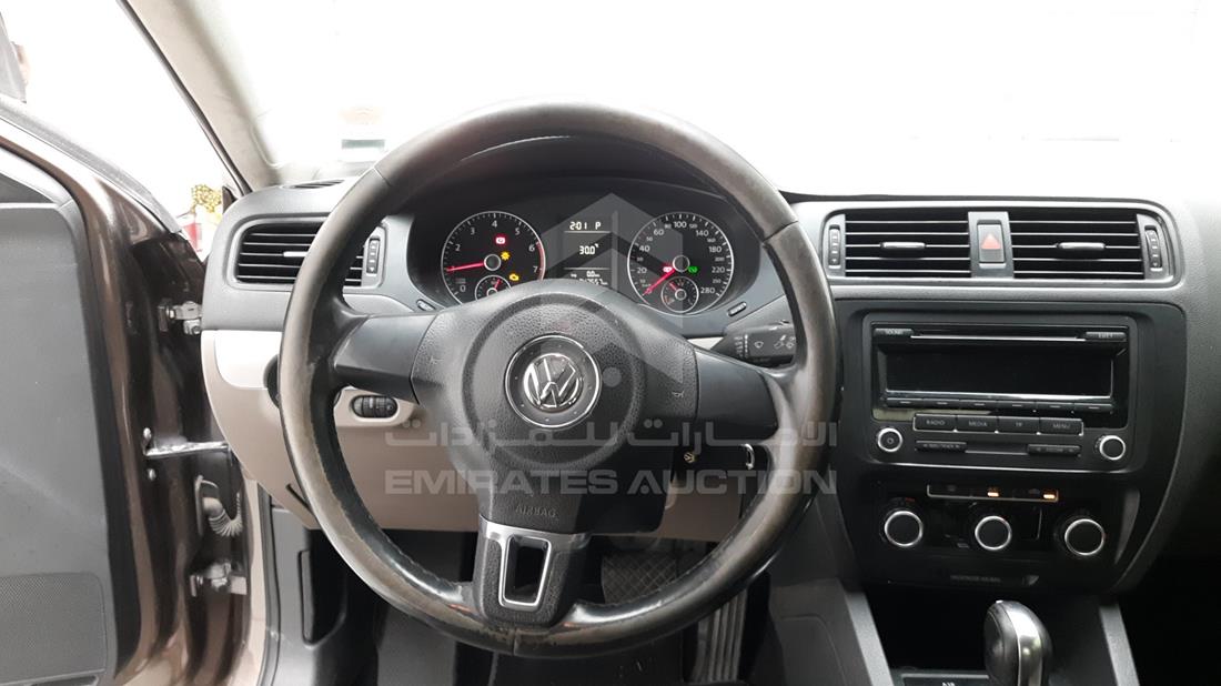 Photo 15 VIN: WVWRV1AJ0FM200044 - VOLKSWAGEN JETTA 