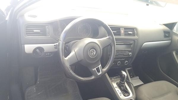 Photo 10 VIN: WVWRV1AJ3FM200913 - VOLKSWAGEN JETTA 