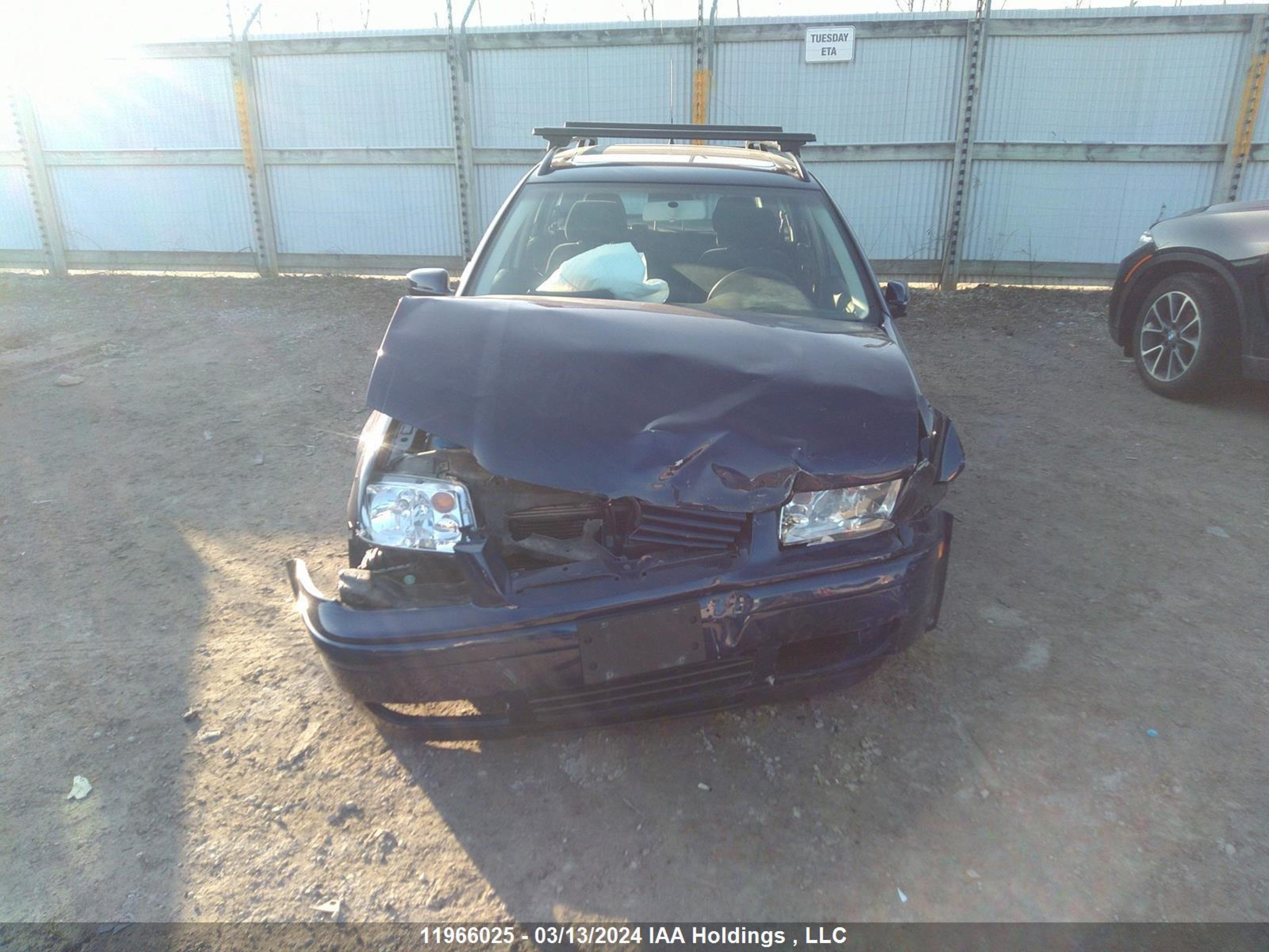 Photo 10 VIN: WVWSP61J33W490899 - VOLKSWAGEN JETTA 