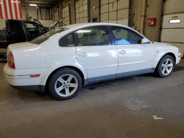 Photo 2 VIN: WVWTH63B14P009681 - VOLKSWAGEN PASSAT 