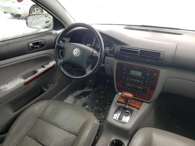 Photo 8 VIN: WVWTH63B83P037721 - VOLKSWAGEN PASSAT 