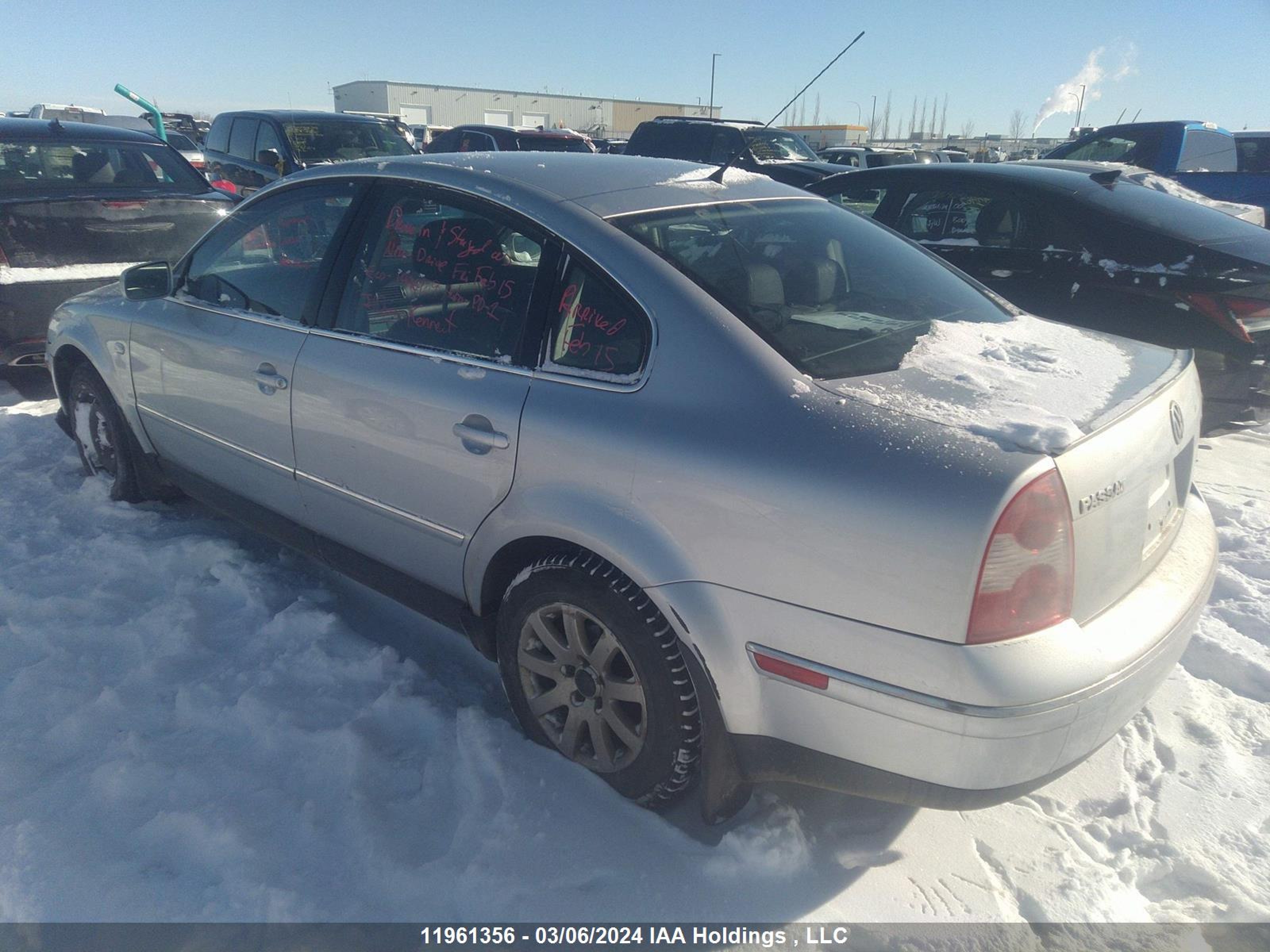 Photo 2 VIN: WVWTH63B83P395028 - VOLKSWAGEN PASSAT 