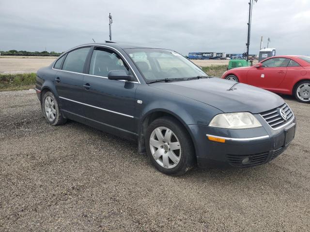 Photo 3 VIN: WVWTH63B93P438260 - VOLKSWAGEN PASSAT GLX 