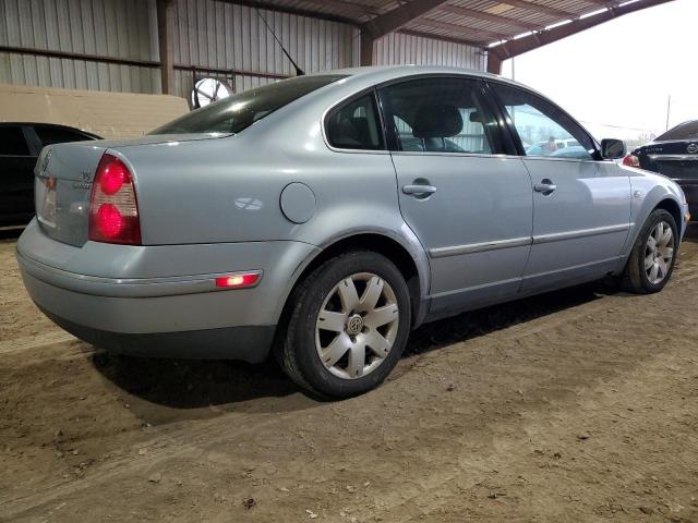 Photo 2 VIN: WVWTH63BX3P110684 - VOLKSWAGEN PASSAT GLX 