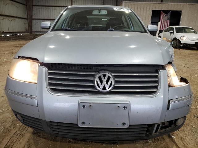 Photo 4 VIN: WVWTH63BX3P110684 - VOLKSWAGEN PASSAT GLX 