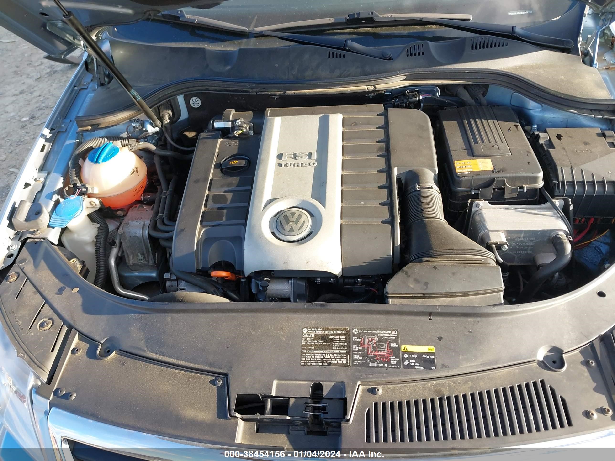 Photo 9 VIN: WVWTK93C37E004719 - VOLKSWAGEN PASSAT 