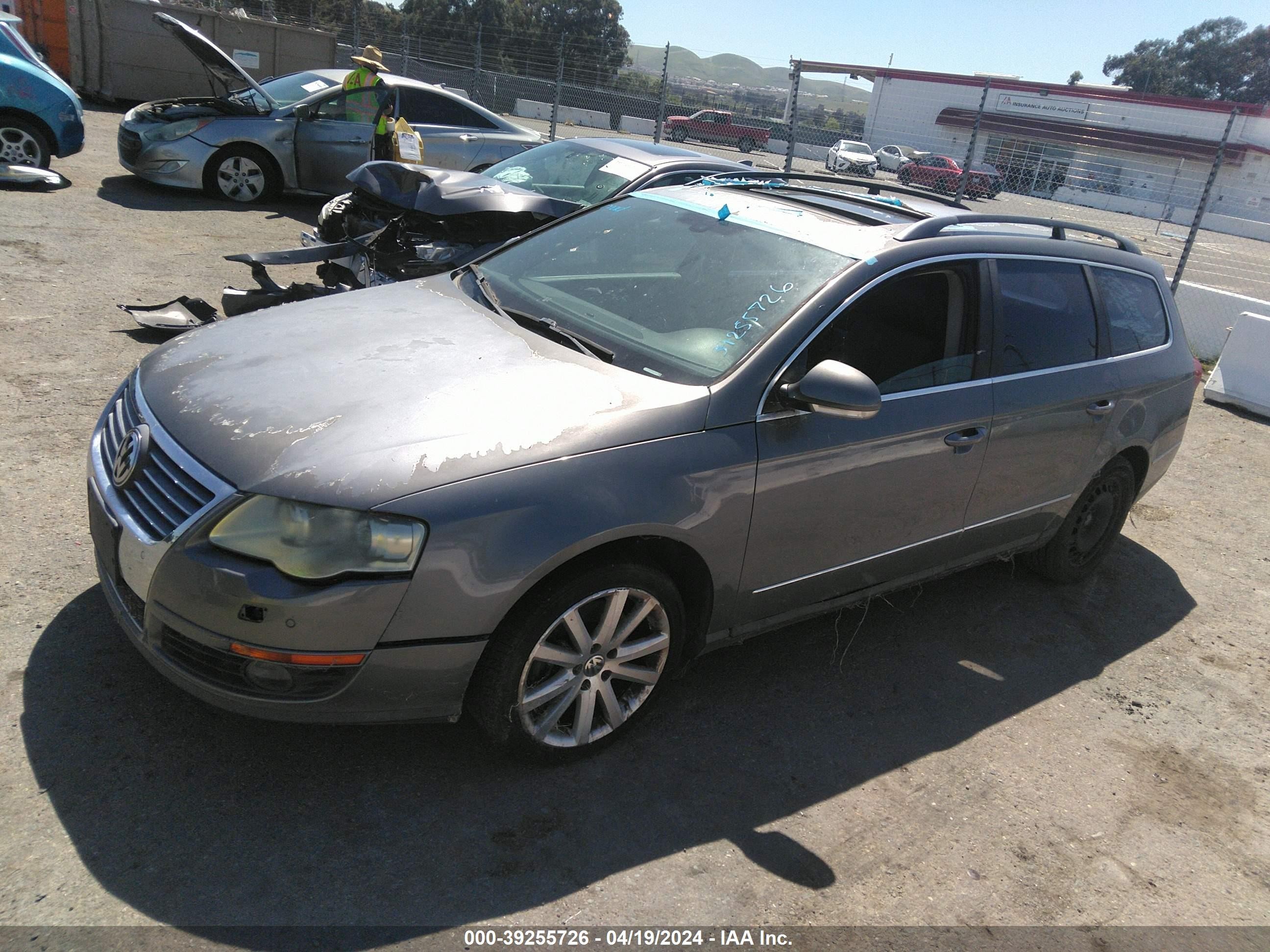 Photo 1 VIN: WVWTU73C57E009256 - VOLKSWAGEN PASSAT 