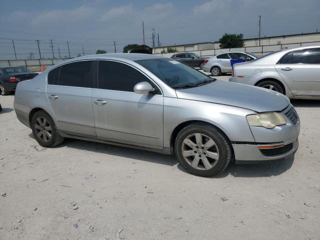 Photo 3 VIN: WVWUK73C28E048480 - VOLKSWAGEN PASSAT 