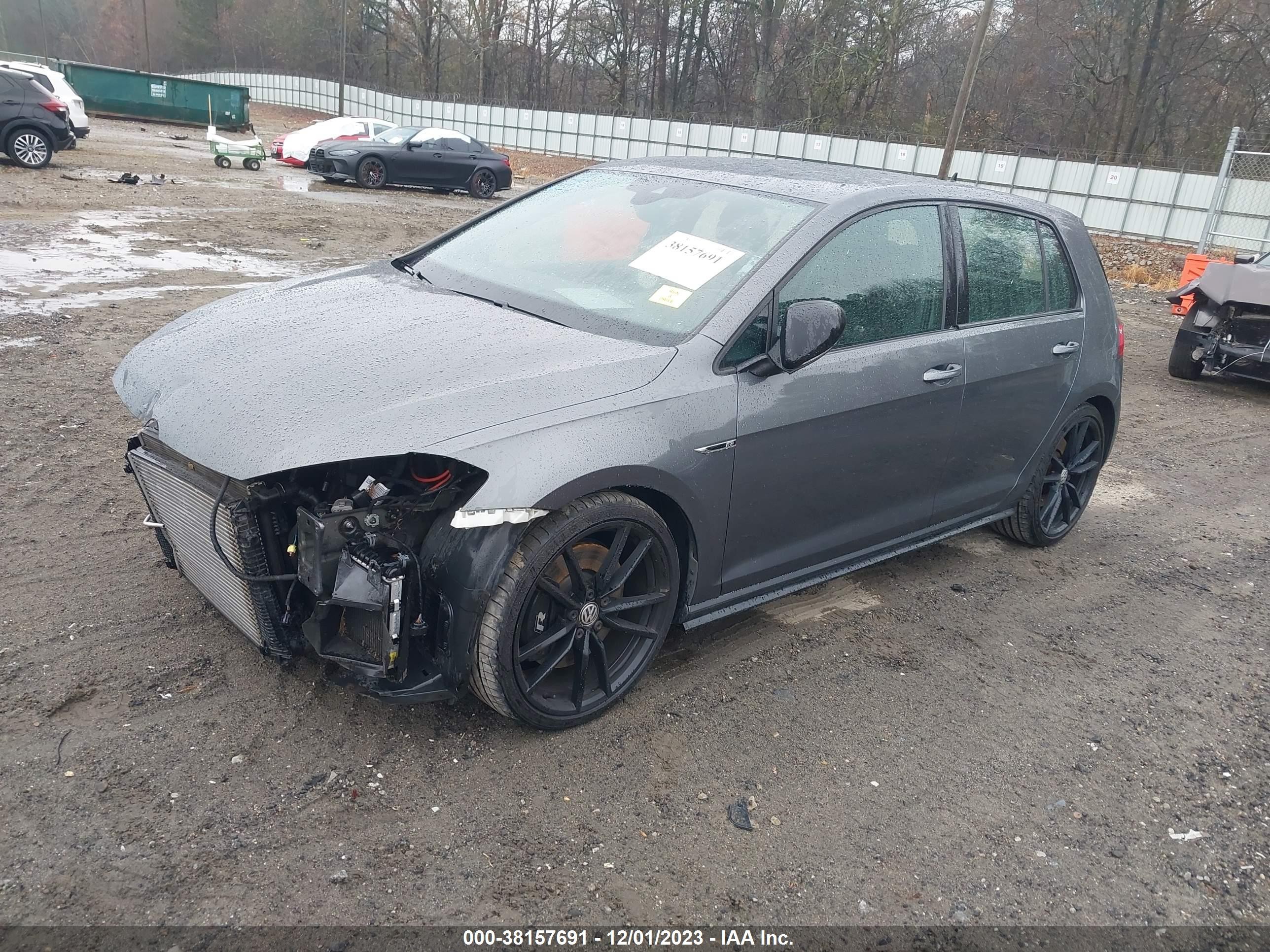 Photo 1 VIN: WVWVA7AU6KW136629 - VOLKSWAGEN GOLF 