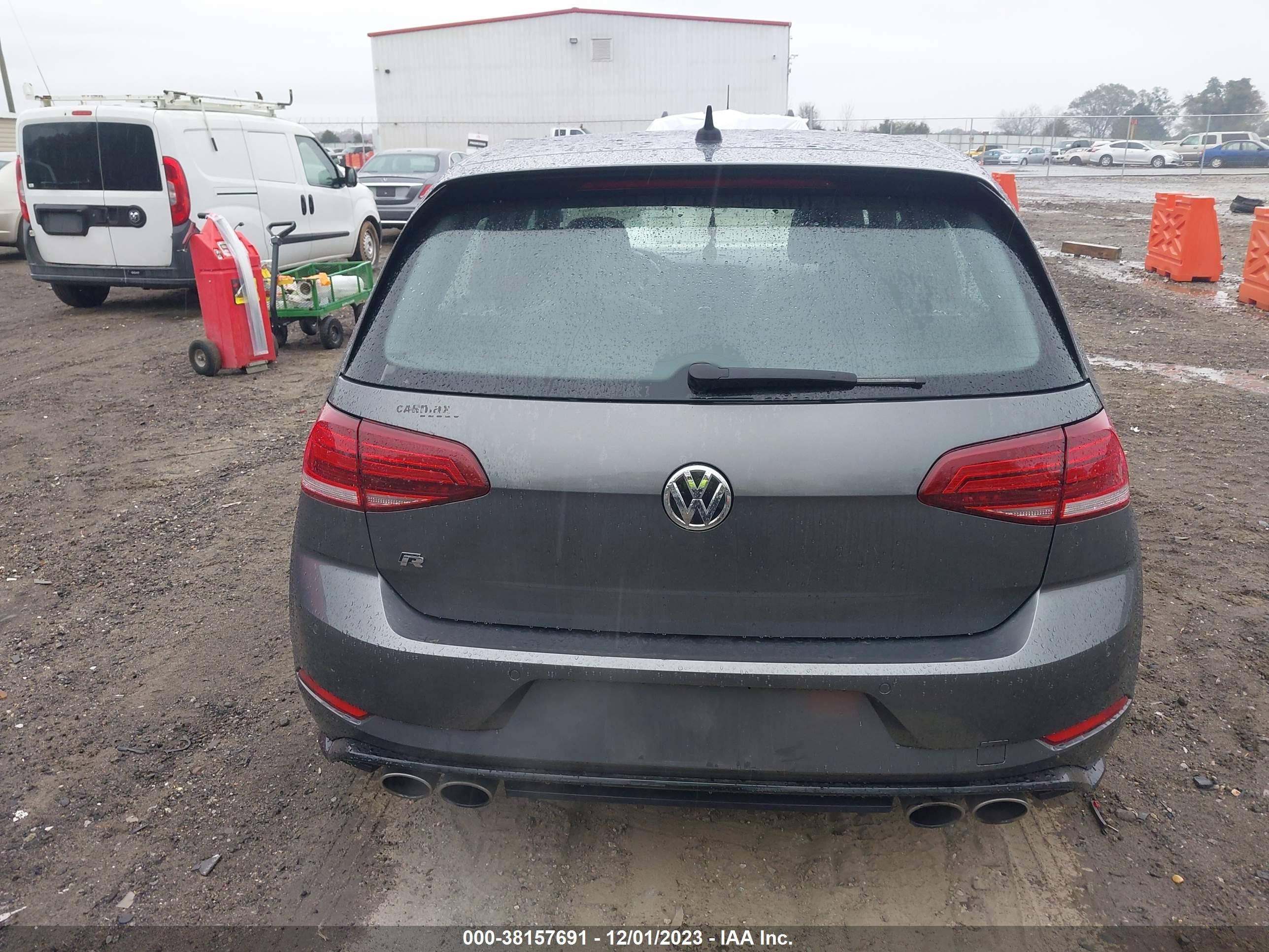 Photo 15 VIN: WVWVA7AU6KW136629 - VOLKSWAGEN GOLF 